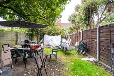 3 bedroom terraced house for sale, Athlone Road, London, SW2