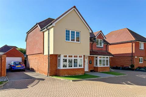4 bedroom detached house for sale, Battin Lane, Littlehampton, West Sussex