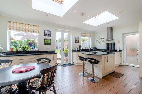 3 bedroom detached house for sale, Loose Road, Maidstone