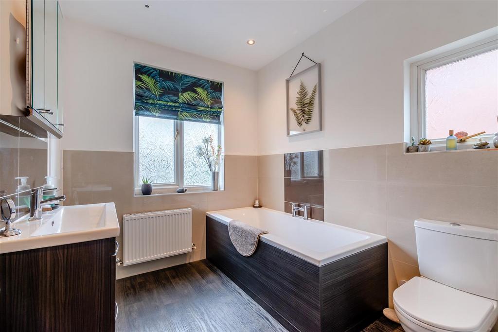 8664282-interior26.jpg