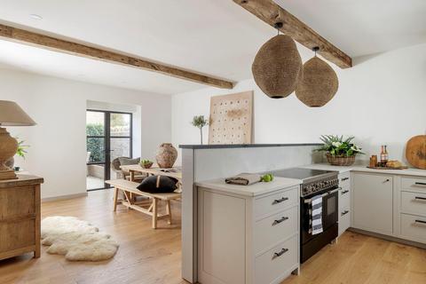 undefined, Elm Truss Barn, Mount Place, Churchill, Chipping Norton, Oxfordshire, OX7