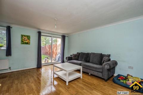 3 bedroom semi-detached house for sale, Grebe Close, Waterlooville, PO8