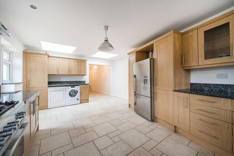 undefined, Deepfield Road, Berkshire RG12