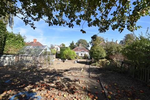 2 bedroom detached bungalow for sale, Empingham Road, Stamford