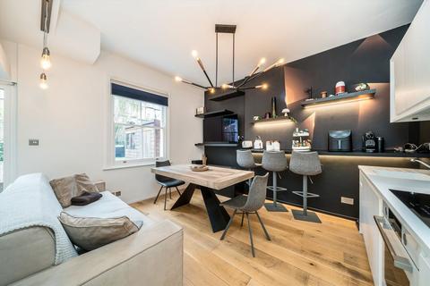 undefined, Davenant Road, London N19