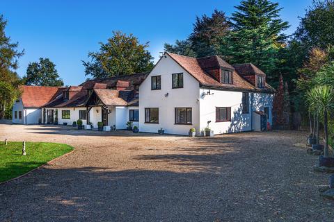 undefined, Hambleden, Henley-on-Thames, Buckinghamshire, RG9
