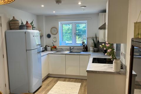 3 bedroom semi-detached house for sale, Bartley Road, Curbridge, Southampton, Hampshire