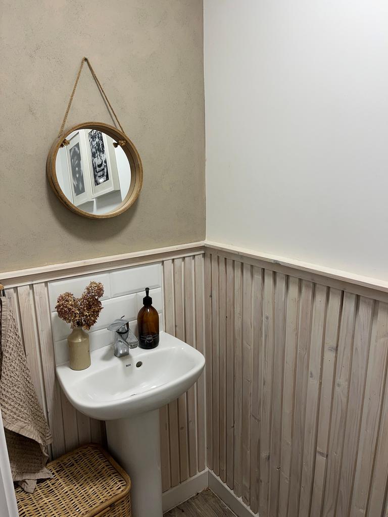 Cloakroom 2