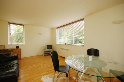 Dinerman Court, St John's Wood, London, NW8