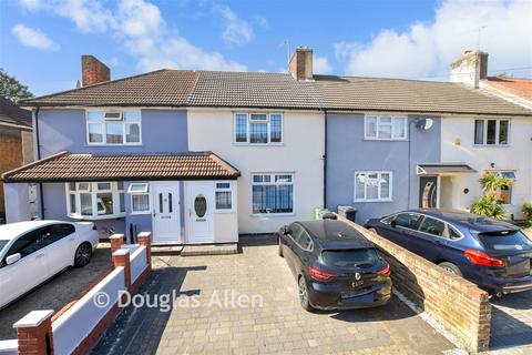 undefined, Hunters Square, Dagenham, Essex