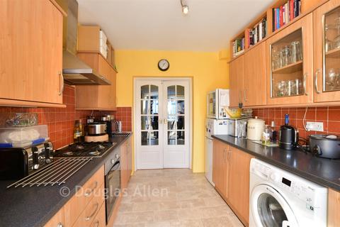 2 bedroom terraced house for sale, Hunters Square, Dagenham RM10
