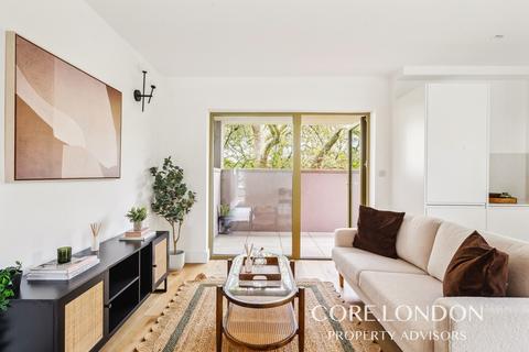 1 bedroom apartment for sale, Sidings Apartments, London, W3
