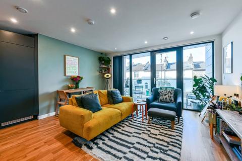 Hawthorne Crescent, East Greenwich, LONDON, SE10