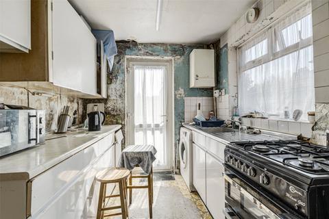 3 bedroom semi-detached house for sale, Rife Way, Ferring, Worthing, West Sussex, BN12