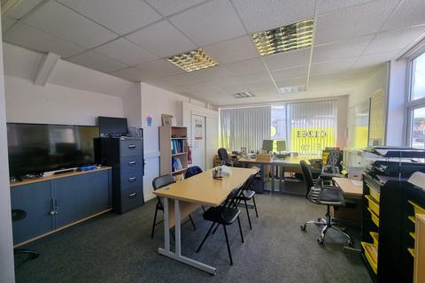 Office to rent, 4A Garden St Cromer NR27 9HN