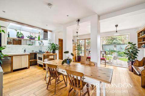 undefined, Creswick Road, Acton, W3