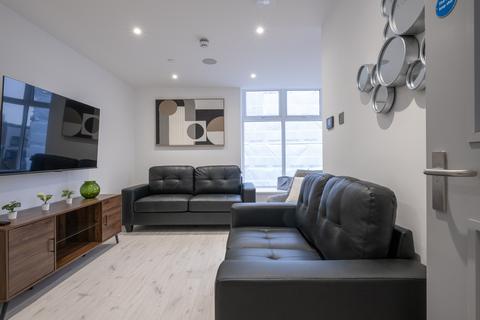 6 bedroom house of multiple occupation to rent, at Liverpool, Flat 2, Aberdeen House, 1, De La Beche Street SA1