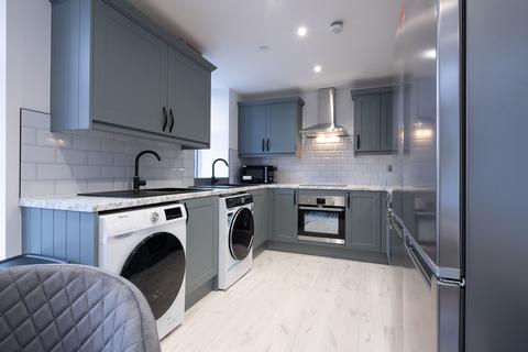 6 bedroom house of multiple occupation to rent, at Liverpool, Flat 2, Aberdeen House, 1, De La Beche Street SA1