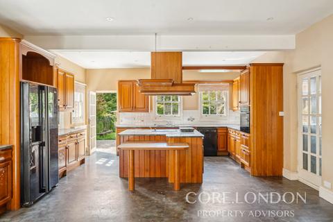 undefined, Warwick Dene, London, W5