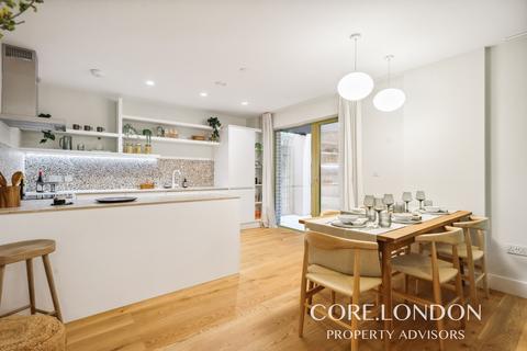 3 bedroom apartment for sale, Sidings Apartments, London, W3
