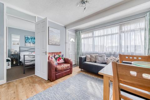 2 bedroom chalet for sale, Sunbeach Holiday Park, California