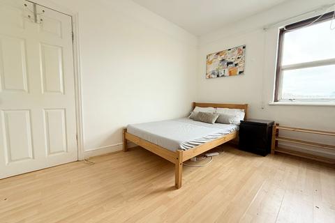 undefined, Haslemere Avenue, West Ealing, London, W13