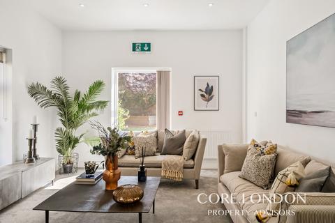 undefined, Pierrepoint Road, Acton, W3