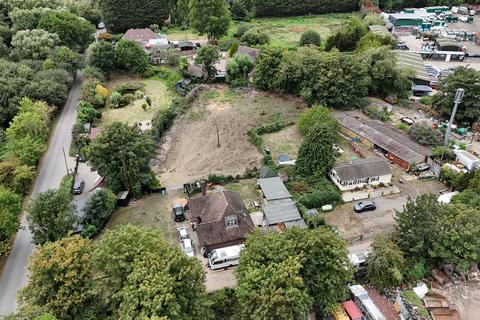 undefined, Packet Boat Lane, Uxbridge, UB8