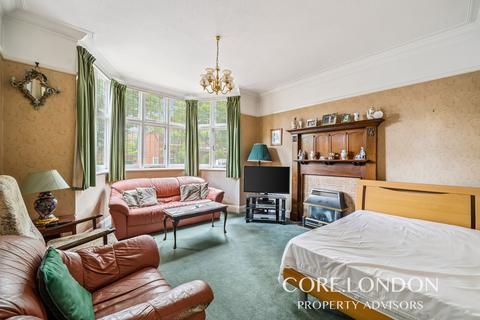 undefined, Heathfield Road, London, W3