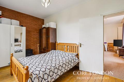 1 bedroom apartment for sale, Mount Avenue, London, W5