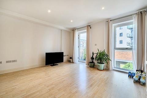 2 bedroom flat for sale, John Thornycroft Road, Hampshire SO19
