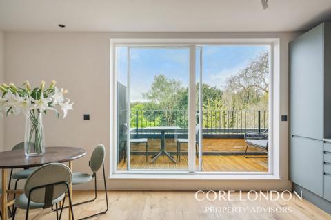 2 bedroom apartment for sale, Rosemont Road, Acton, W3