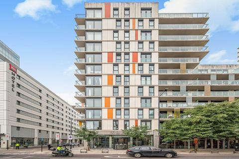 2 bedroom flat for sale, Commercial Street, Aldgate, London, E1