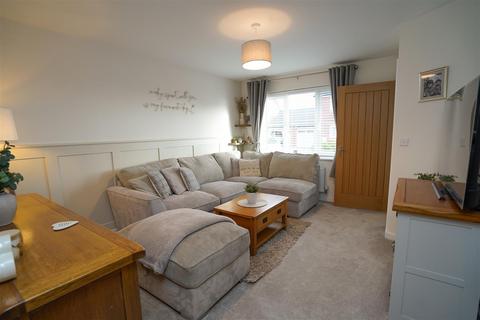 3 bedroom semi-detached house for sale, Blackbird Way, Westward ho