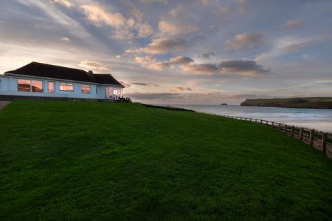undefined, Polzeath, PL27