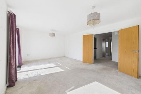 Flat 8, Chichester House, 1 The Waterfront, Goring By Sea, Worthing, BN12 4FB
