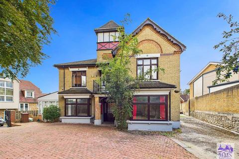 undefined, London Road,  Strood, Rochester