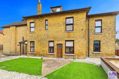 6 bedroom detached house for sale, London Road,  Strood, Rochester