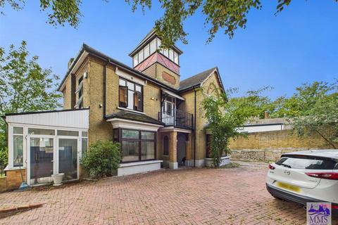 London Road,  Strood, Rochester