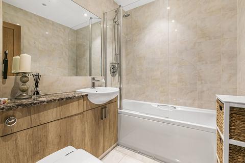 undefined, Egham Hill, Englefield Green, Egham, Surrey, TW20