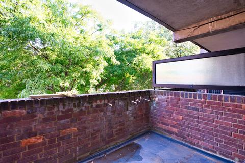1 bedroom in a flat share to rent, Morgan House, 57 Vauxhall Bridge Road, London, SW1V