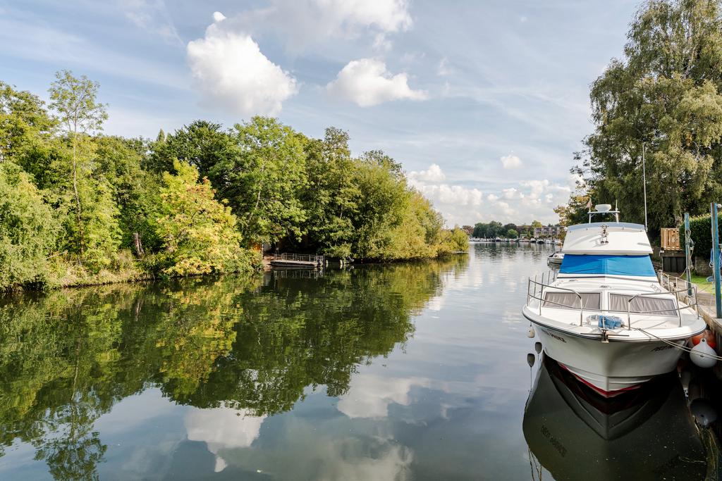 313904 - Feversham House-67.jpeg