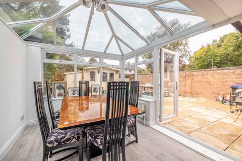 2 bedroom bungalow for sale, Heatherden Green, , Iver Heath SL0