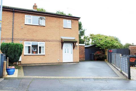Coronation Avenue, Moira DE12