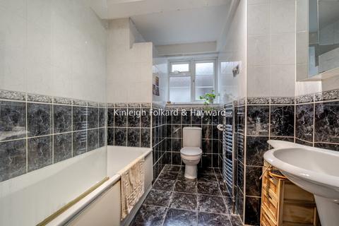 undefined, Risborough Close, Muswell Hill, London, N10
