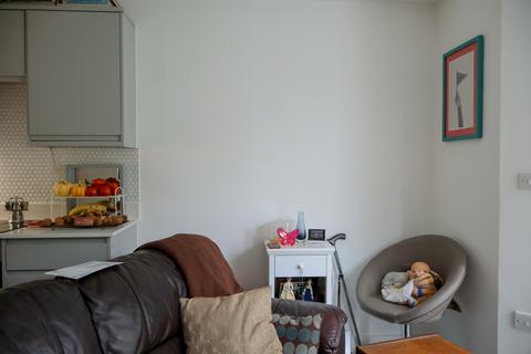 1 bedroom flat for sale, Hughenden Road, High Wycombe HP13