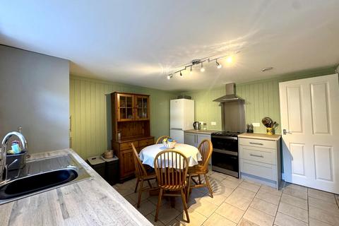 2 bedroom end of terrace house for sale, Troedyrhiw, Merthyr Tydfil CF48