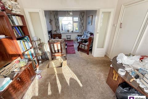 3 bedroom detached house for sale, Avebury Avenue, Leicester, LE4