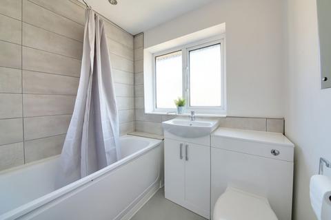 undefined, Lincoln Close, Runcorn, WA7