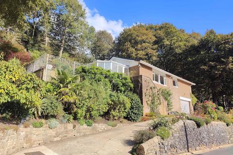 3 bedroom detached bungalow for sale, Trimmingham Lane, Halifax HX2